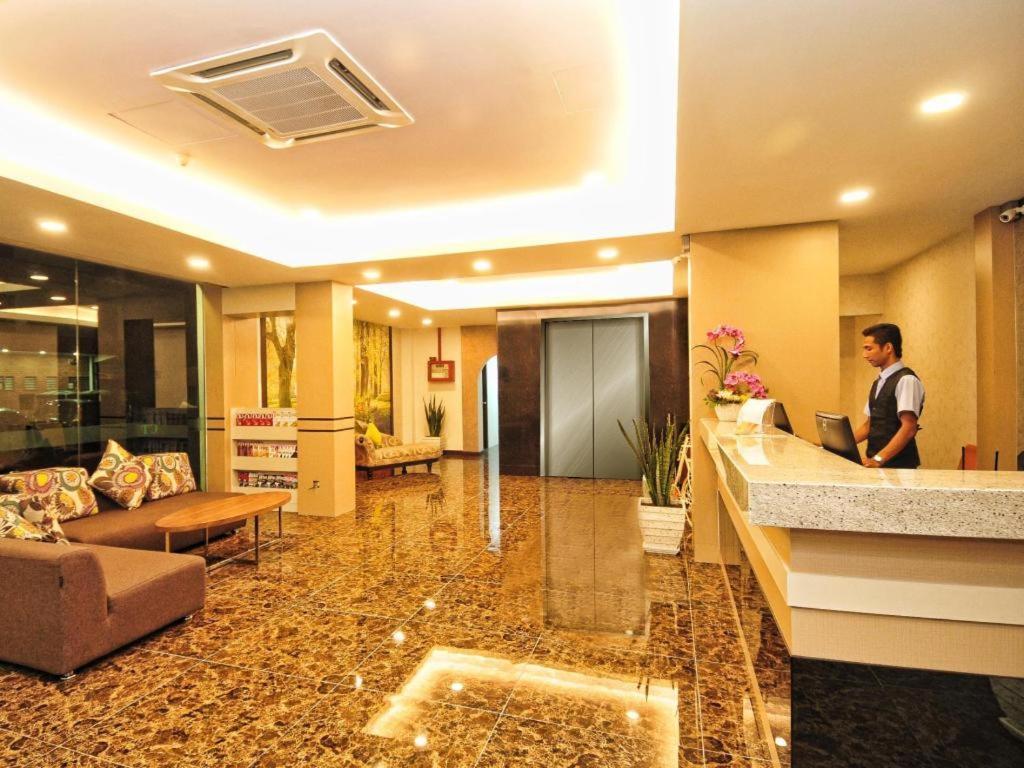 Hotel Zamburger Grand City Malacca Ngoại thất bức ảnh